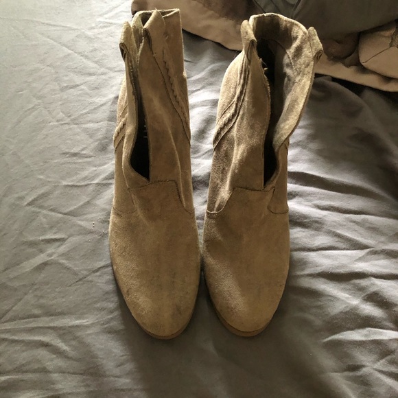 Report booties - Picture 6 of 6